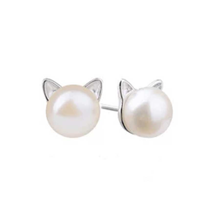 Pearl cat earrings