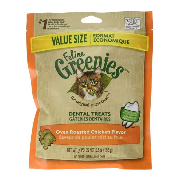 The package of Feline Greenies Dental Treats for Cats 